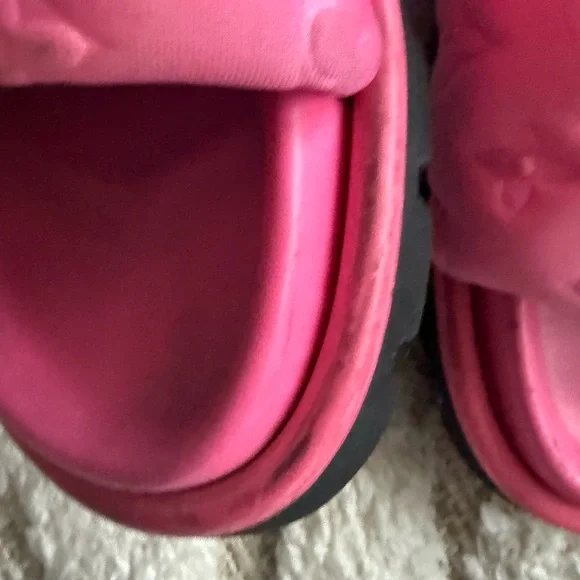 Louis Vuitton Pink Sandals - Picture 2 of 6